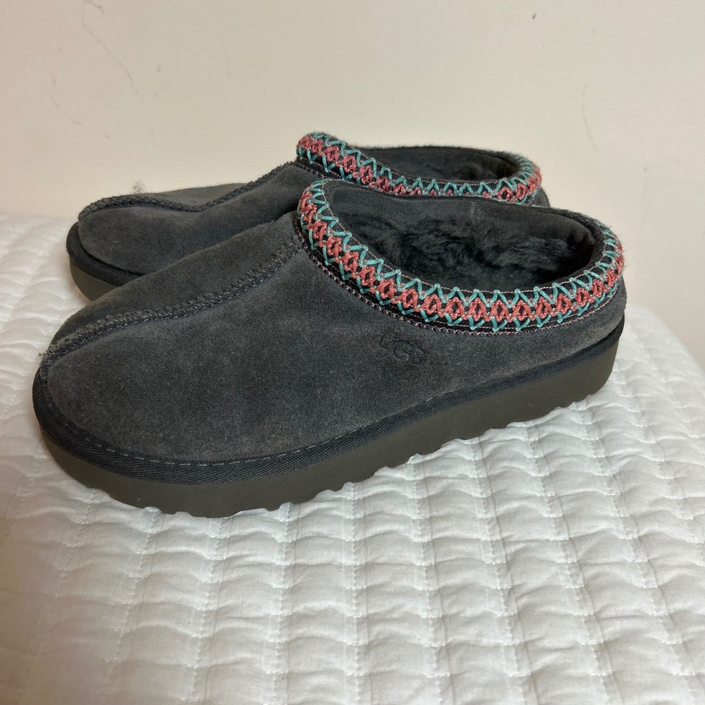 UGG Tasman Charcoal Grey Suede Slippers Pink Teal Braid 5955 Womens 6